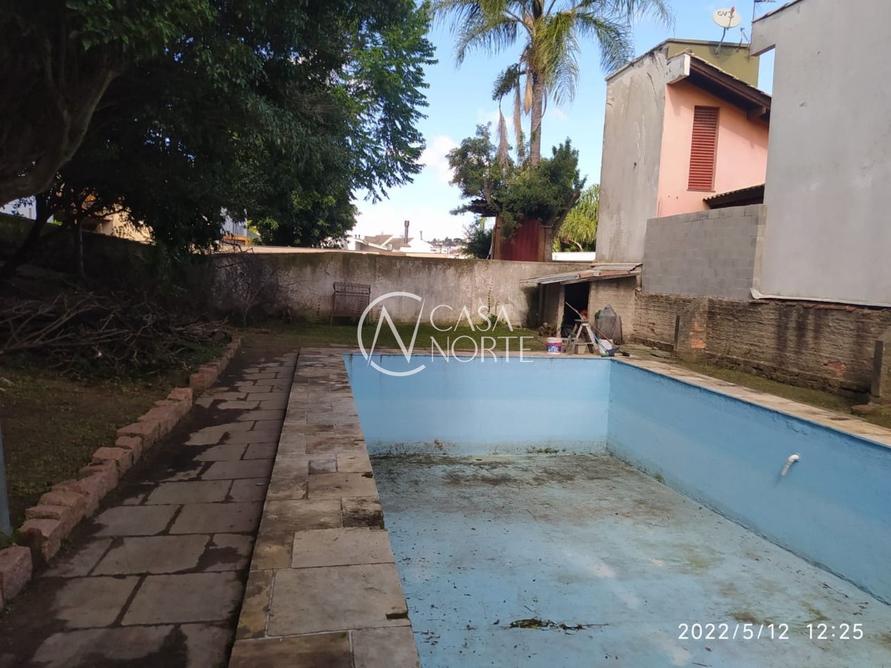 Casa à venda com 4 quartos, 502m², 3 suítes, 6 vagas, Avenida General Barreto Viana no bairro Chácara das Pedras em Porto Alegre