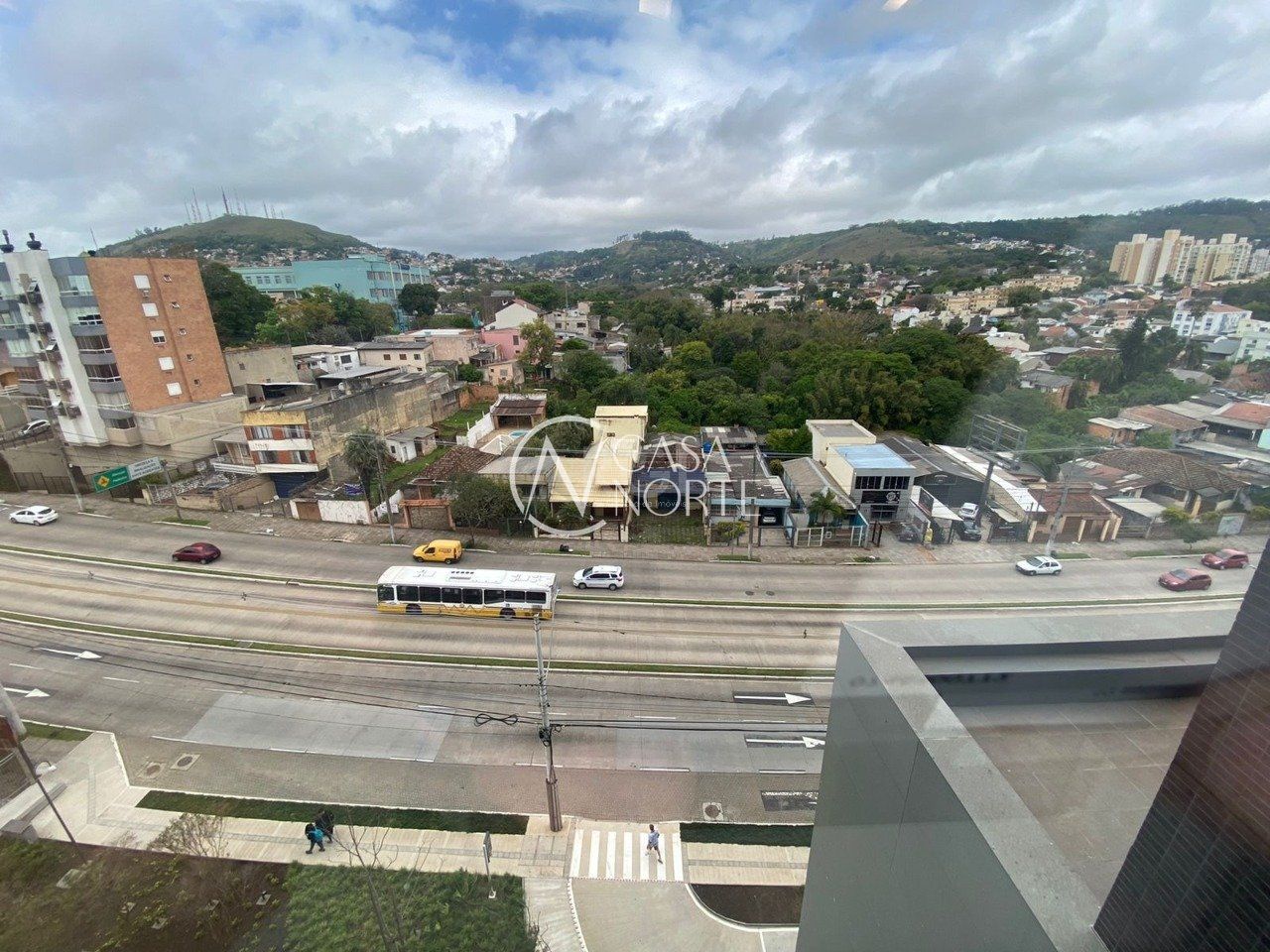 Sala Comercial à venda , 33m², Rua Coronel Aparício Borges no bairro Glória em Porto Alegre