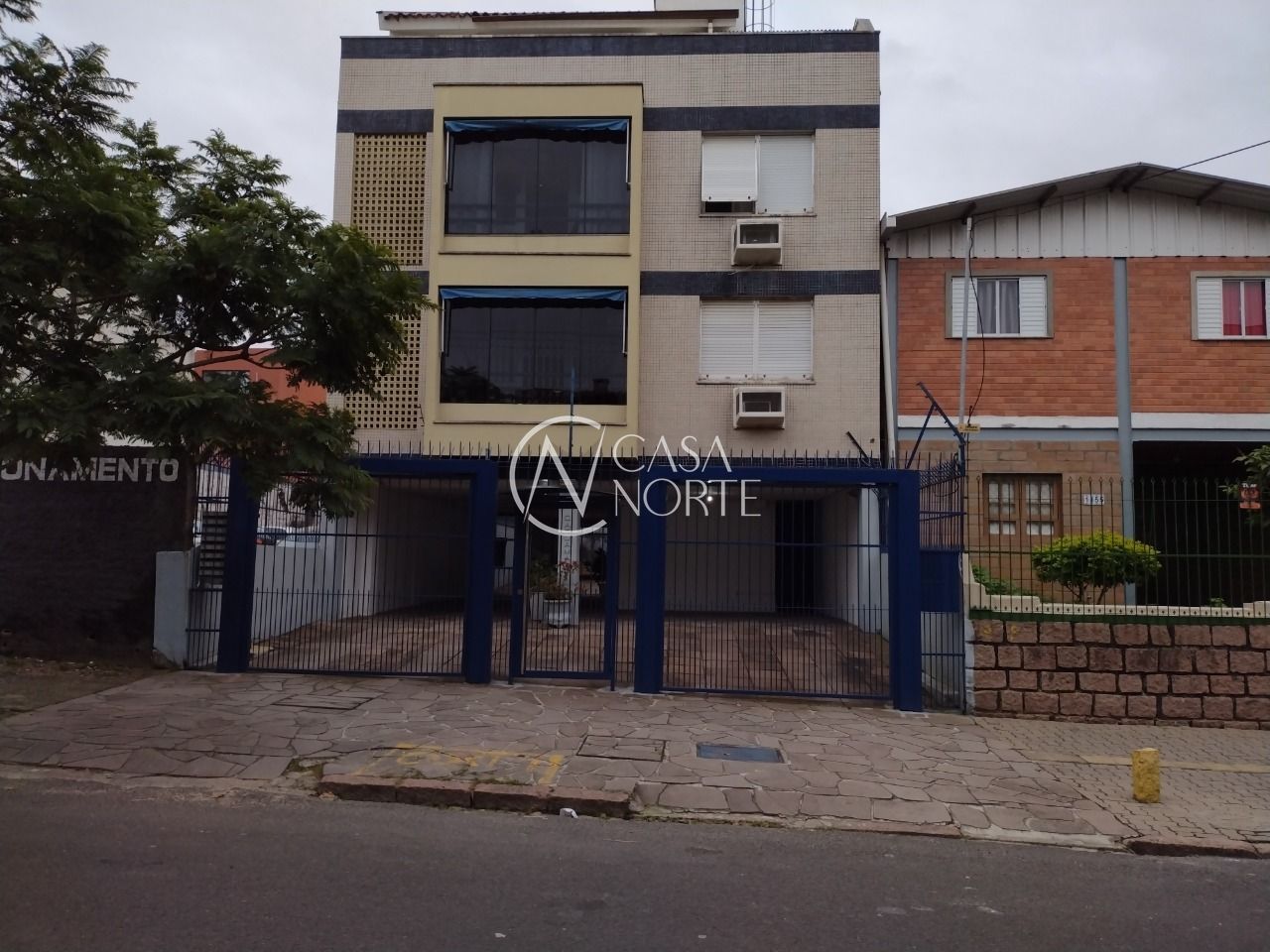 Apartamento à venda com 1 quarto, 50m², 1 vaga, Rua Guilherme Alves no bairro Partenon em Porto Alegre