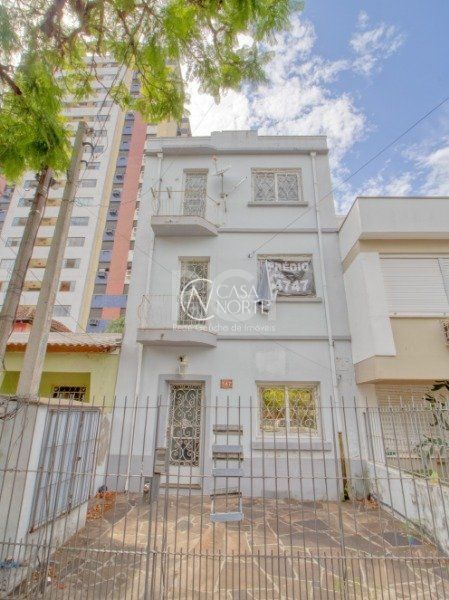 Prédio Comercial à venda , 98m², Rua Domingos Crescencio no bairro Santana em Porto Alegre