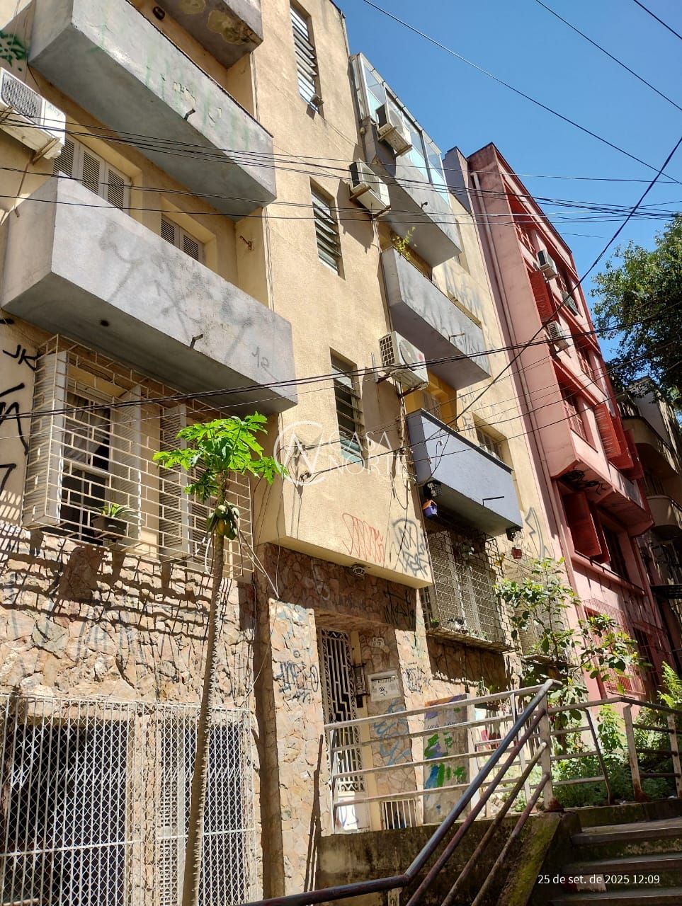 Apartamento à venda com 2 quartos, 63m², Rua Vinte e Quatro de Maio no bairro Centro Histórico em Porto Alegre