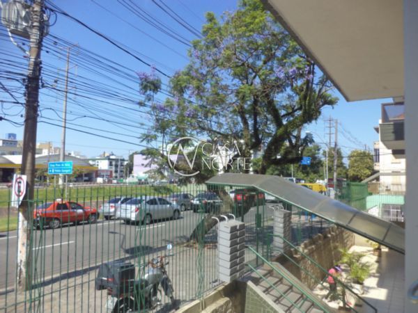 Apartamento à venda com 2 quartos, 69m², Avenida Ipiranga no bairro Azenha em Porto Alegre