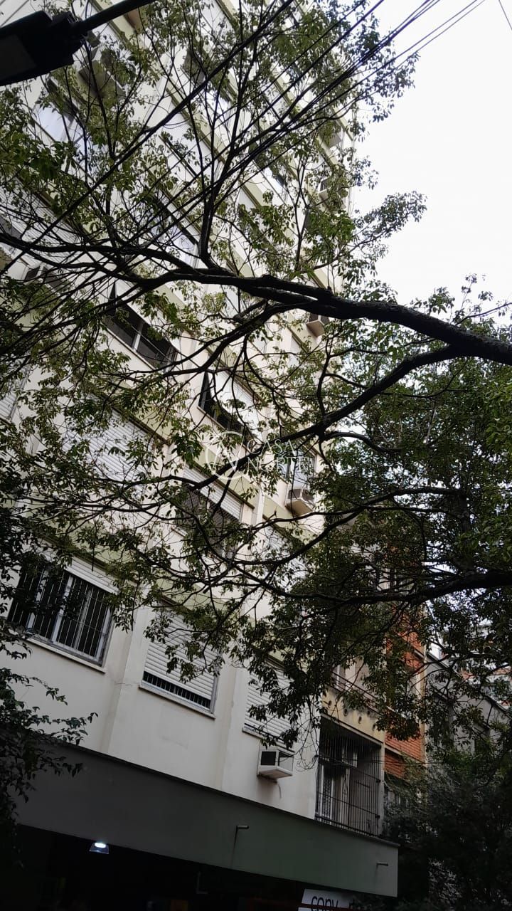 Apartamento à venda com 1 quarto, 40m², Avenida Desembargador André da Rocha no bairro Centro em Porto Alegre