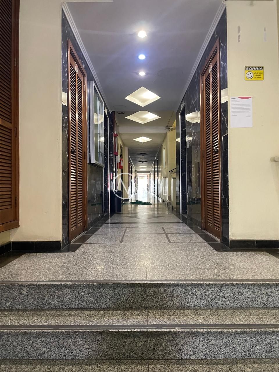 Kitnet à venda , 19m², Rua José do Patrocínio no bairro Cidade Baixa em Porto Alegre