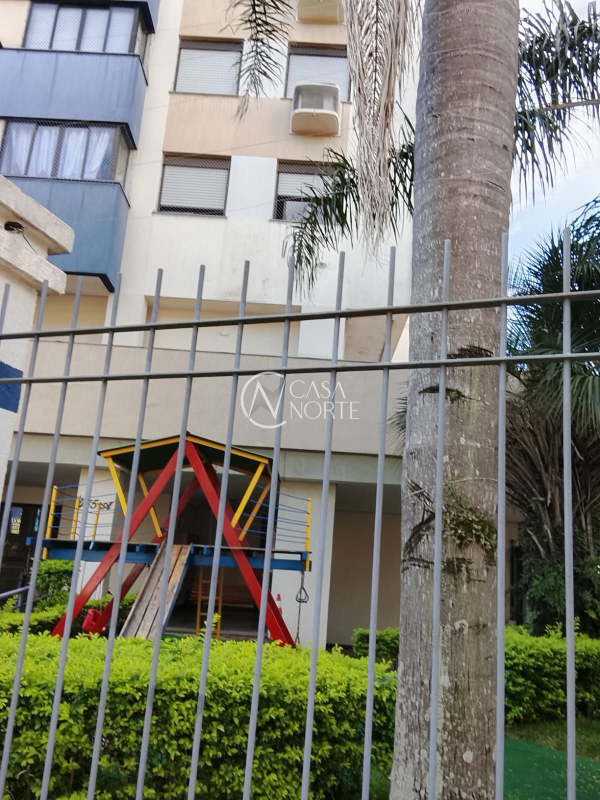 Apartamento à venda com 3 quartos, 73m², 1 suíte, 1 vaga, Rua Lopo Gonçalves no bairro Cidade Baixa em Porto Alegre