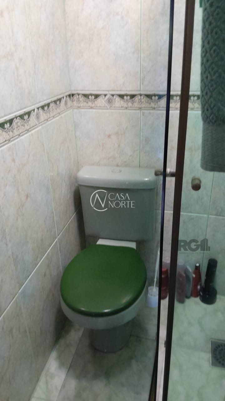 Apartamento à venda com 2 quartos, 49m², 1 vaga, Avenida Jacuí no bairro Cristal em Porto Alegre