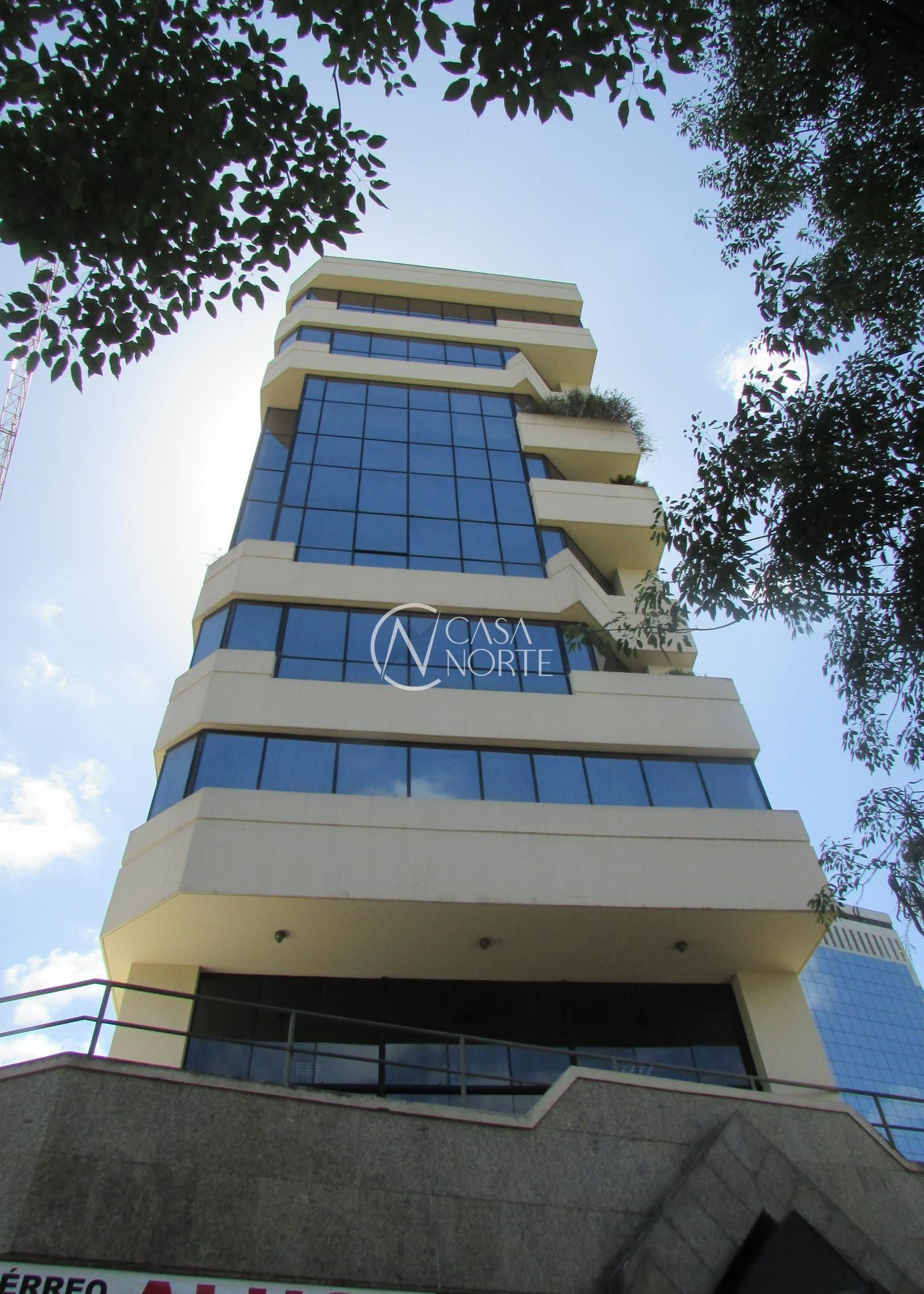 Conjunto Comercial à venda com 4 quartos, 40m², 1 vaga, Avenida Carlos Gomes no bairro Boa Vista em Porto Alegre