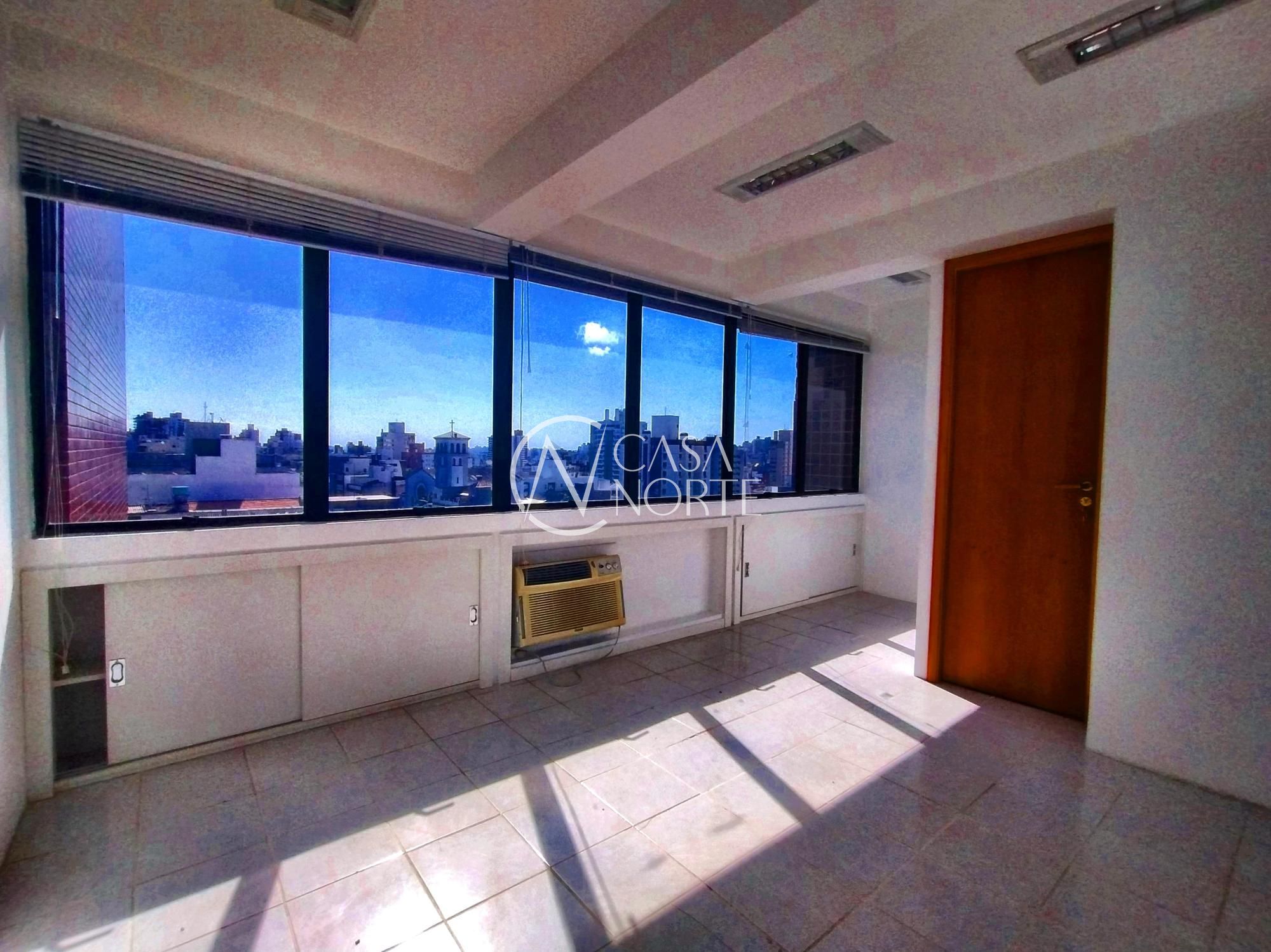 Conjunto Comercial à venda com 1 quarto, Rua Caju no bairro Petrópolis em Porto Alegre