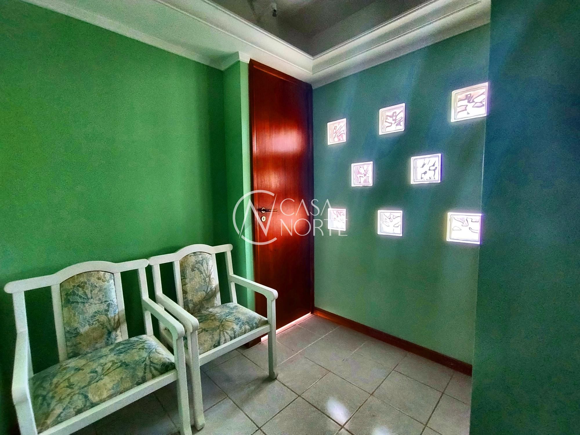 Conjunto Comercial à venda com 1 quarto, Rua Caju no bairro Petrópolis em Porto Alegre