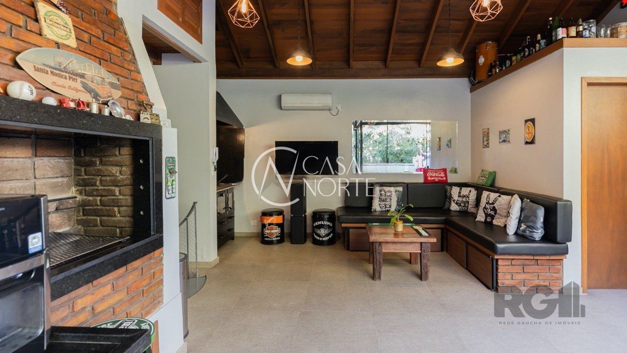 Cobertura à venda com 1 quarto, 121m², 1 suíte, 2 vagas, Rua Marquês do Pombal no bairro Moinhos de Vento em Porto Alegre