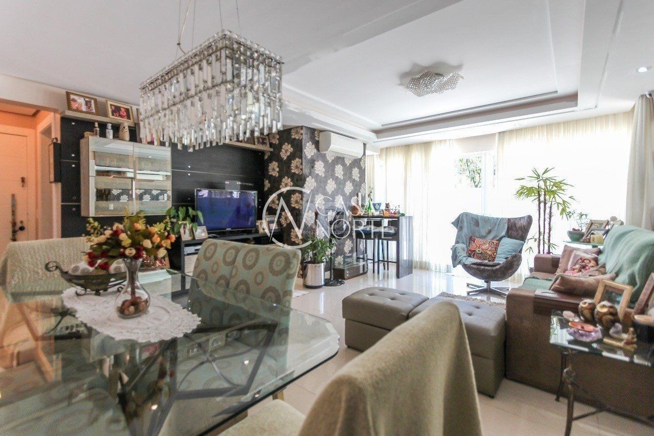 Apartamento à venda com 3 quartos, 198m², 1 suíte, 2 vagas, Rua Anita Garibaldi no bairro Boa Vista em Porto Alegre