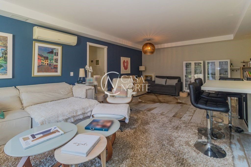 Apartamento à venda com 3 quartos, 225m², 3 suítes, 2 vagas, Rua Cananéia no bairro Vila Jardim em Porto Alegre