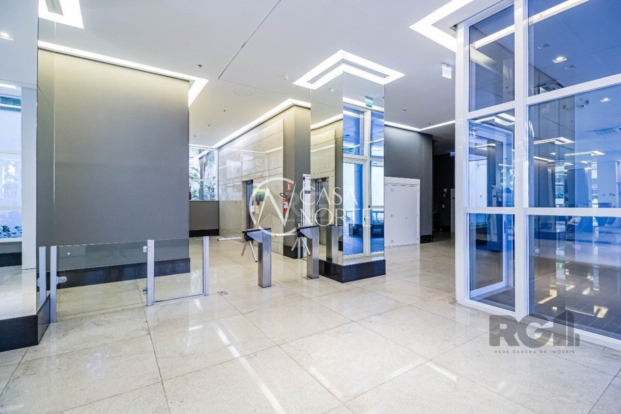 Sala Comercial à venda , 40m², 1 vaga, Rua Anita Garibaldi no bairro Mont Serrat em Porto Alegre