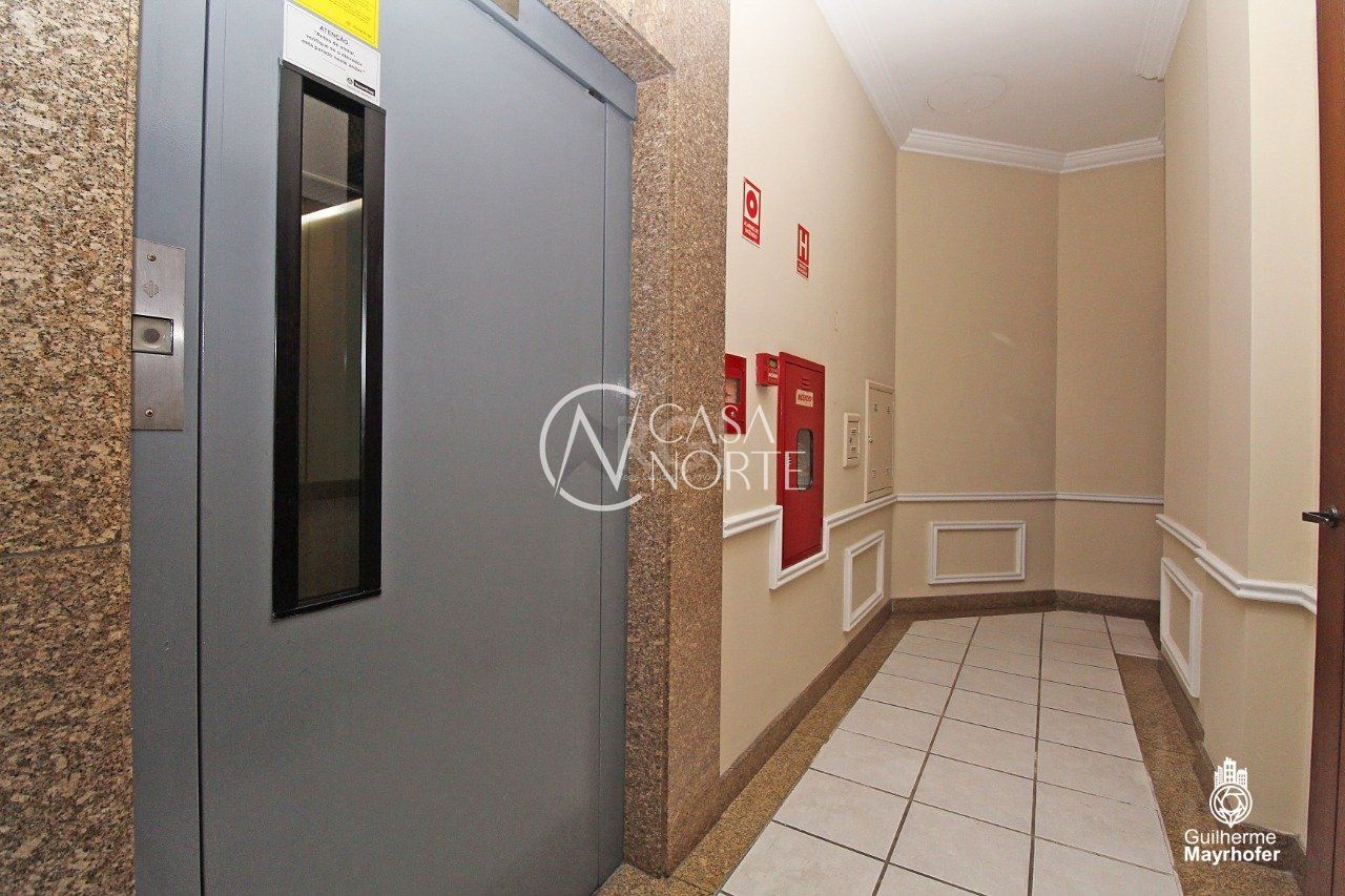 Apartamento à venda com 2 quartos, 76m², 1 suíte, 2 vagas, Rua José de Alencar no bairro Menino Deus em Porto Alegre