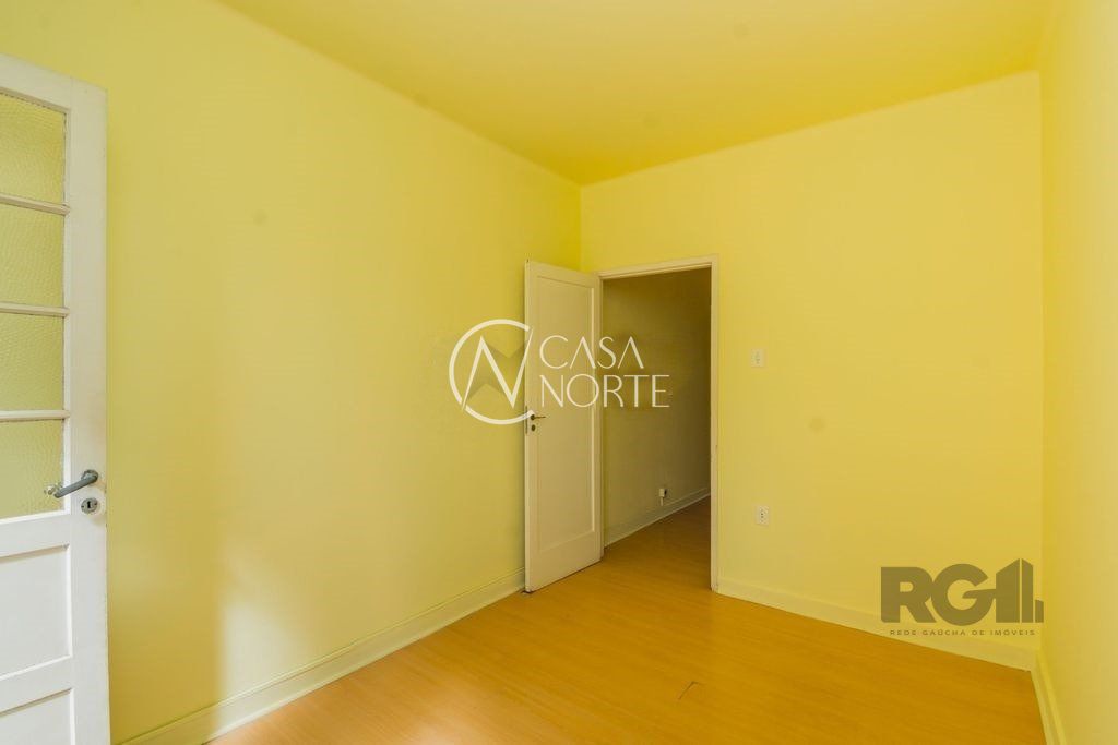 Apartamento à venda com 2 quartos, 58m², Avenida Mariland no bairro São João em Porto Alegre