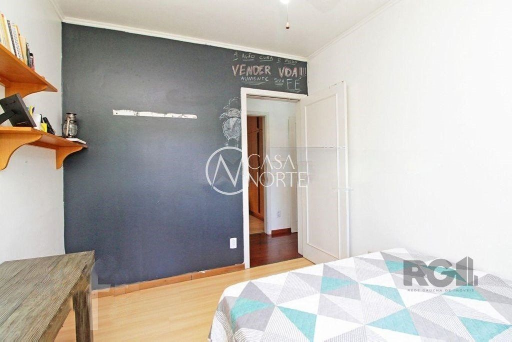 Apartamento à venda com 3 quartos, 97m², 1 suíte, 2 vagas, Rua João Paetzel no bairro Chácara das Pedras em Porto Alegre