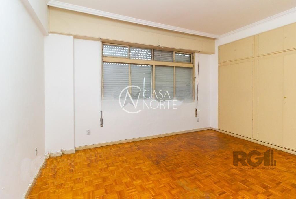 Apartamento à venda com 3 quartos, 153m², 1 vaga, Rua Riachuelo no bairro Centro Histórico em Porto Alegre