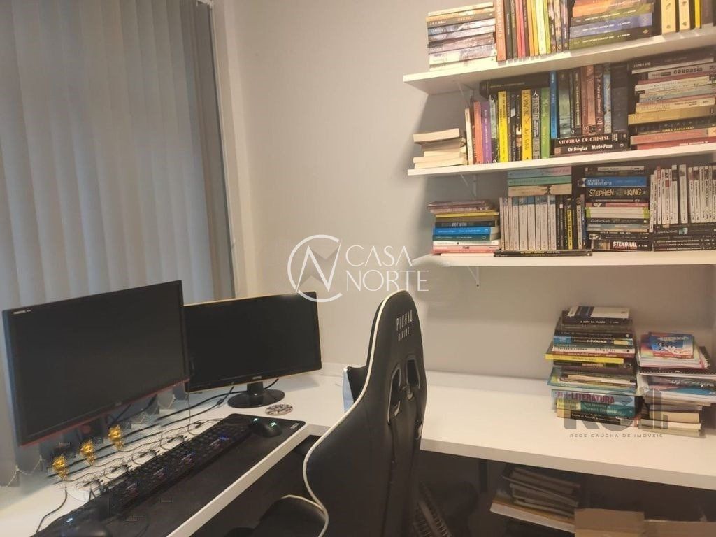 Apartamento à venda com 2 quartos, 49m², Rua Antônio Joaquim Mesquita no bairro Passo da Areia em Porto Alegre