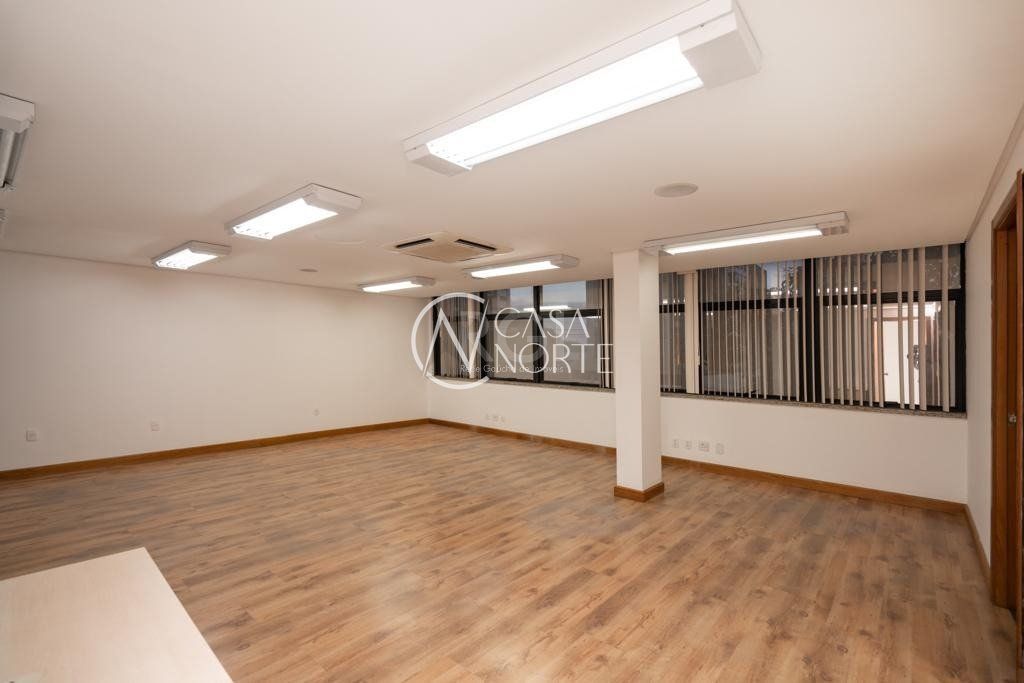 Sala Comercial à venda , 161m², Avenida Carlos Gomes no bairro Auxiliadora em Porto Alegre