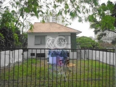 Casa à venda com 3 quartos, 200m², 1 suíte, 1 vaga, Avenida João Wallig no bairro Passo da Areia em Porto Alegre
