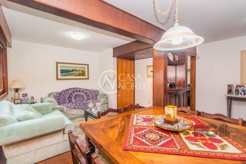 Cobertura à venda com 3 quartos, 233m², 1 suíte, 2 vagas, Rua Anita Garibaldi no bairro Mont Serrat em Porto Alegre