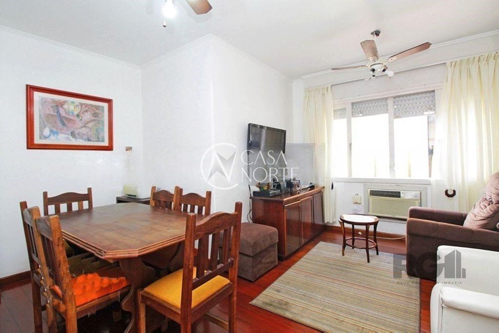 Apartamento à venda com 3 quartos, 97m², 1 suíte, 2 vagas, Rua João Paetzel no bairro Chácara das Pedras em Porto Alegre