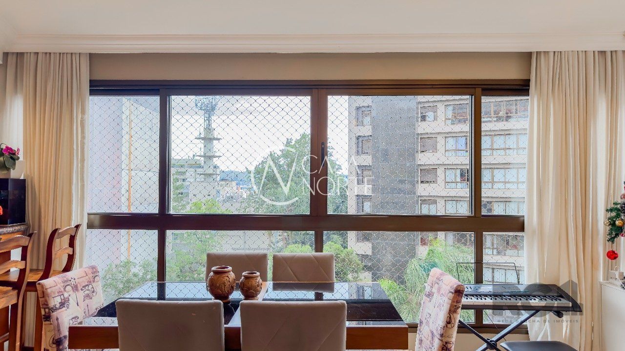 Apartamento à venda com 3 quartos, 132m², 1 suíte, 3 vagas, Rua Casemiro de Abreu no bairro Bela Vista em Porto Alegre