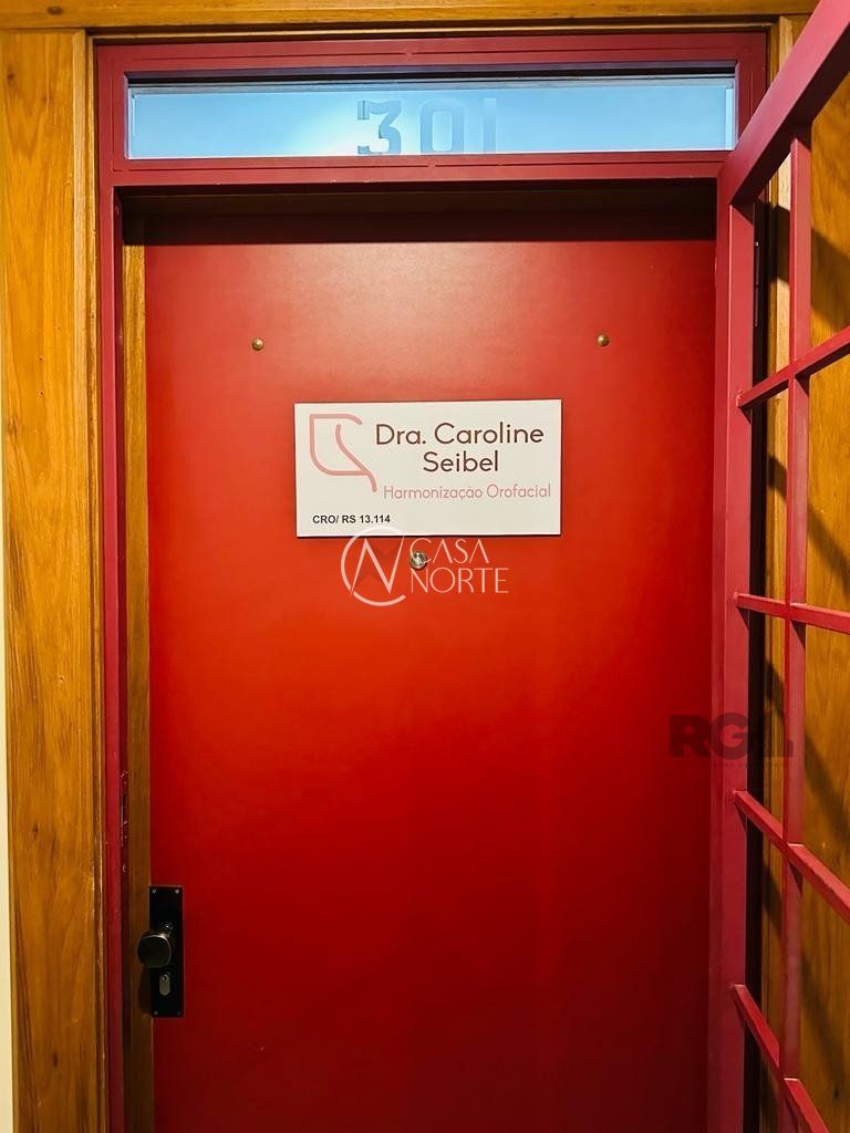 Sala Comercial à venda , 32m², Rua Itapeva no bairro Passo da Areia em Porto Alegre