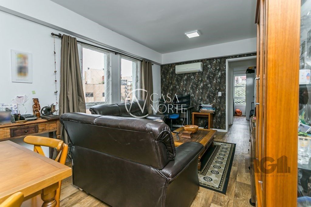 Apartamento à venda com 2 quartos, 64m², 1 vaga, Avenida Lavras no bairro Petrópolis em Porto Alegre