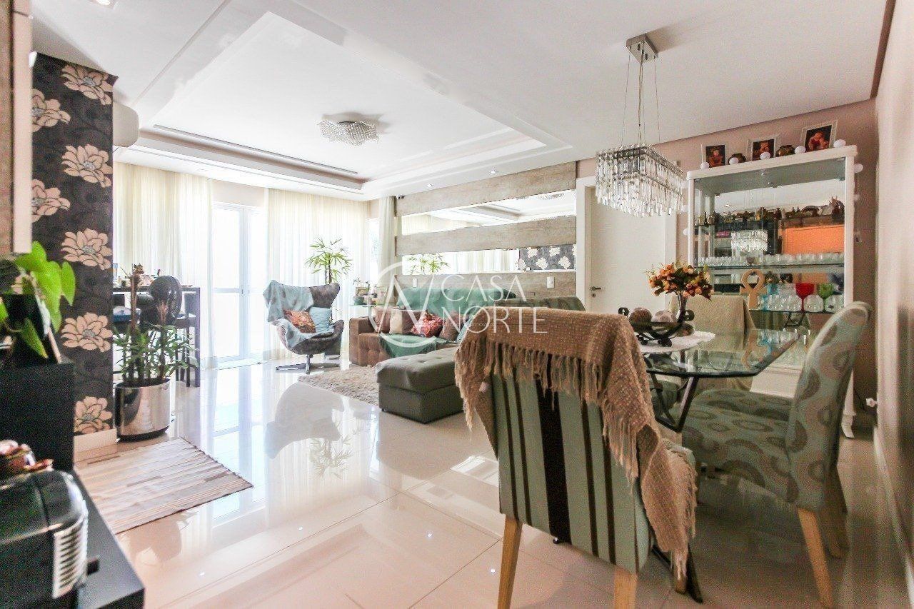 Apartamento à venda com 3 quartos, 198m², 1 suíte, 2 vagas, Rua Anita Garibaldi no bairro Boa Vista em Porto Alegre