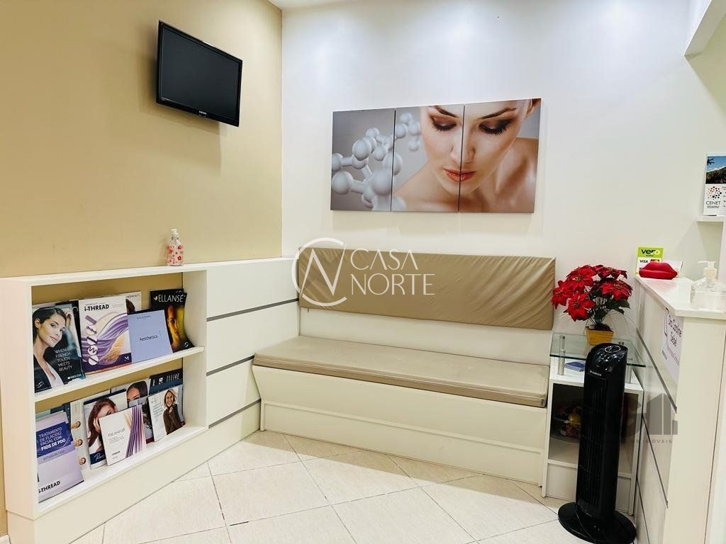 Sala Comercial à venda , 32m², Rua Itapeva no bairro Passo da Areia em Porto Alegre