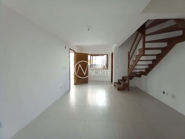 Casa de Condomínio à venda com 3 quartos, 131m², 1 suíte, 2 vagas, Rua Landel de Moura no bairro Tristeza em Porto Alegre