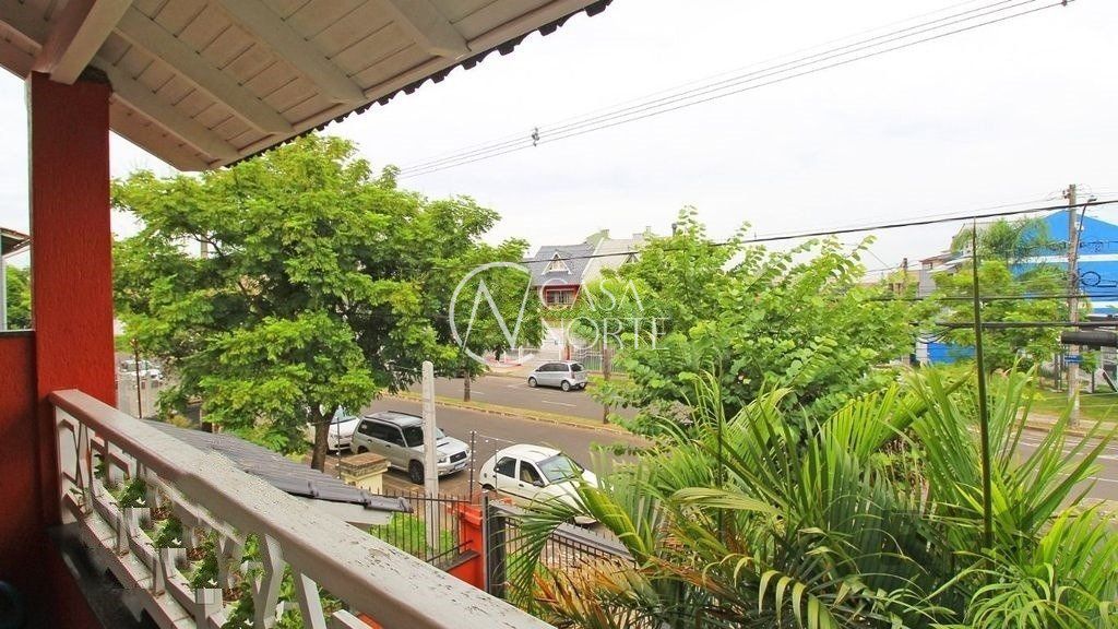 Casa à venda com 3 quartos, 210m², 1 suíte, 2 vagas, Avenida Ecoville no bairro Sarandi em Porto Alegre