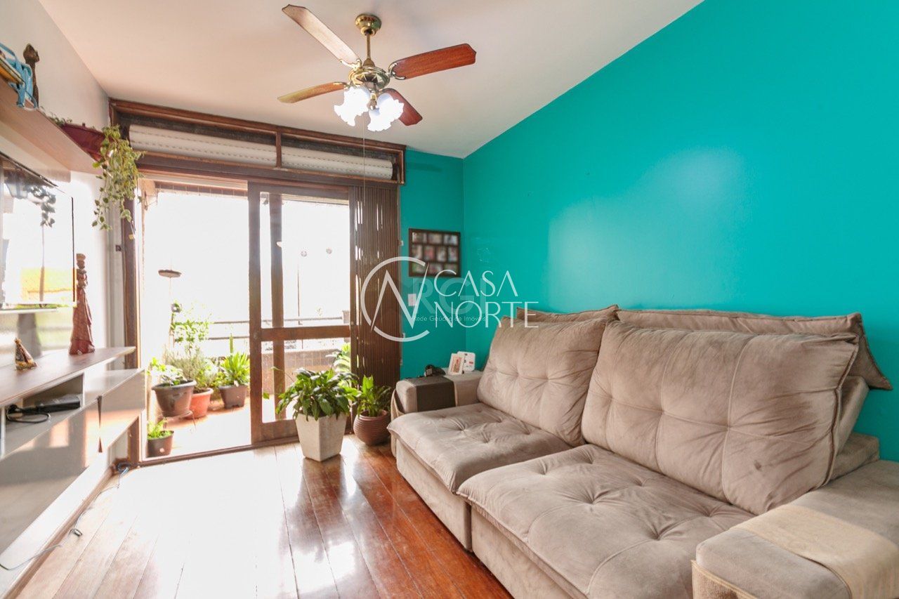 Apartamento à venda com 2 quartos, 87m², 1 vaga, Rua Guilherme Alves no bairro Partenon em Porto Alegre