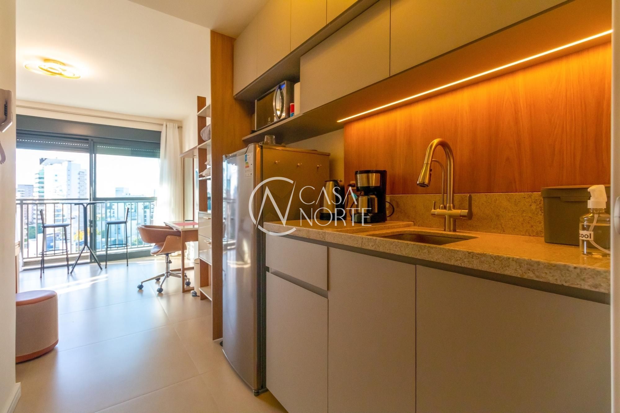 Studio à venda com 1 quarto, 27m², 1 vaga, Rua Casemiro de Abreu no bairro Bela Vista em Porto Alegre