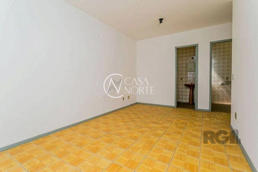 Kitnet à venda com 1 quarto, 27m², Avenida Protásio Alves no bairro Petrópolis em Porto Alegre