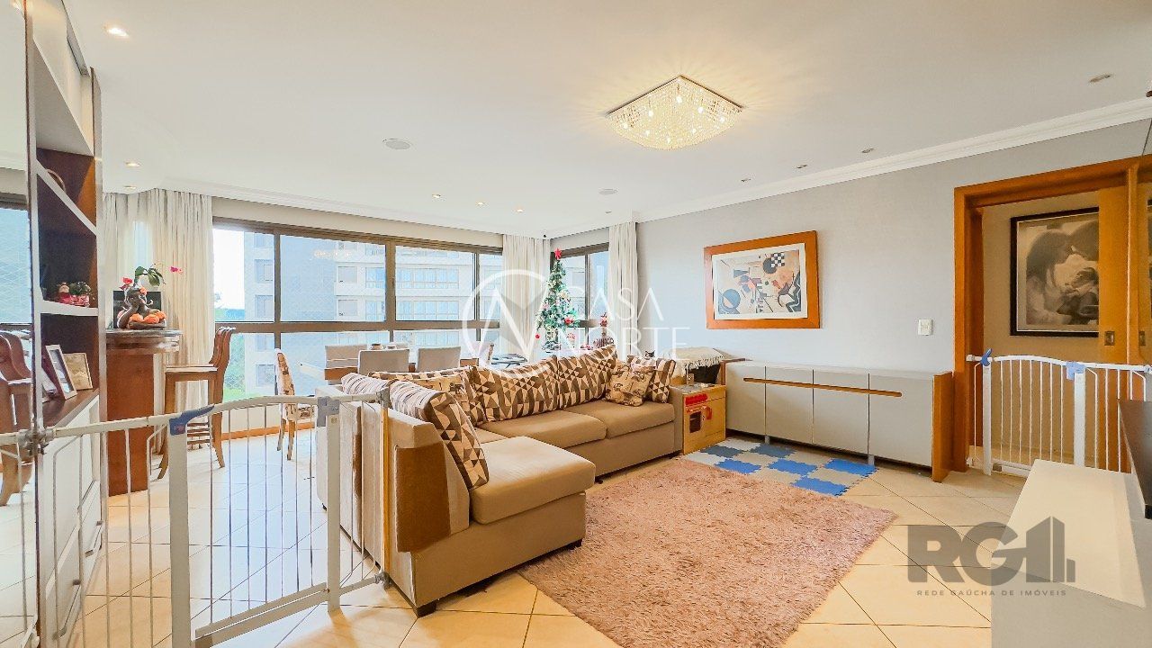 Apartamento à venda com 3 quartos, 132m², 1 suíte, 3 vagas, Rua Casemiro de Abreu no bairro Bela Vista em Porto Alegre