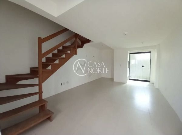 Casa de Condomínio à venda com 3 quartos, 131m², 1 suíte, 2 vagas, Rua Landel de Moura no bairro Tristeza em Porto Alegre