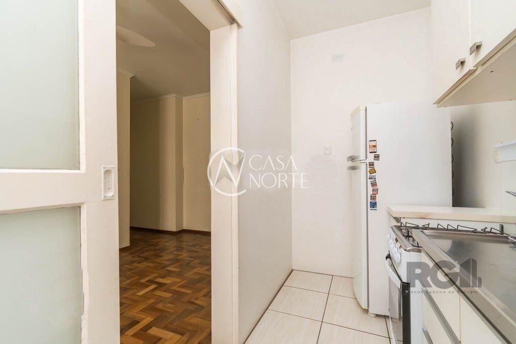 Apartamento à venda com 2 quartos, 60m², Rua Doutor Timoteo no bairro Floresta em Porto Alegre