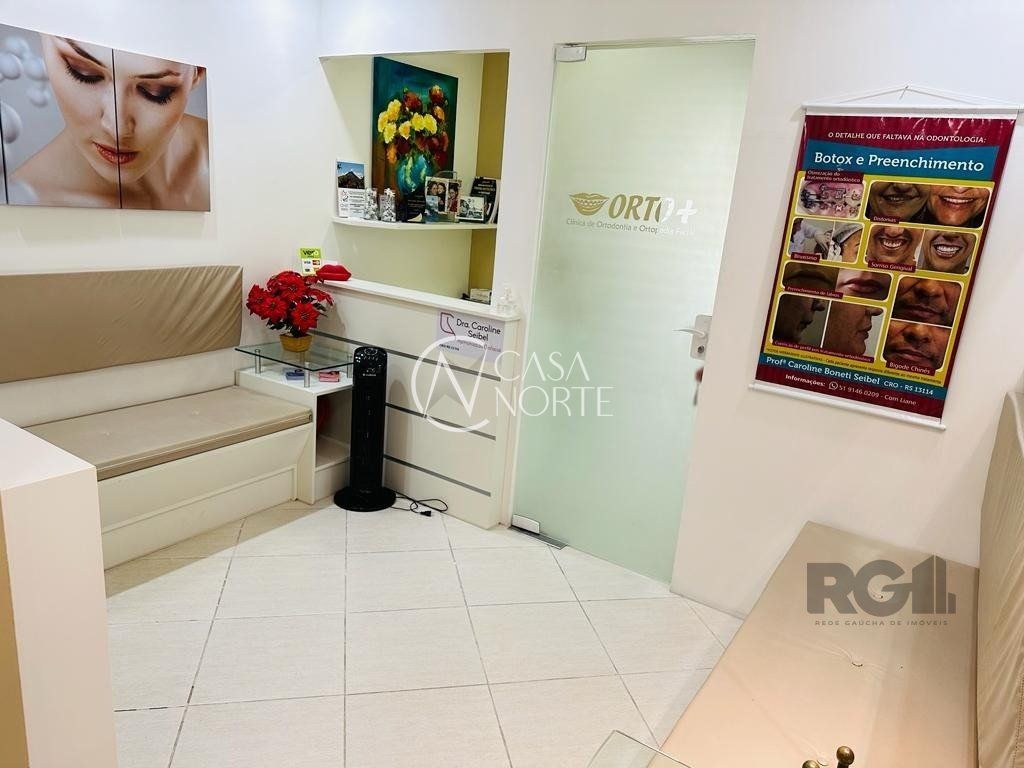 Sala Comercial à venda , 32m², Rua Itapeva no bairro Passo da Areia em Porto Alegre