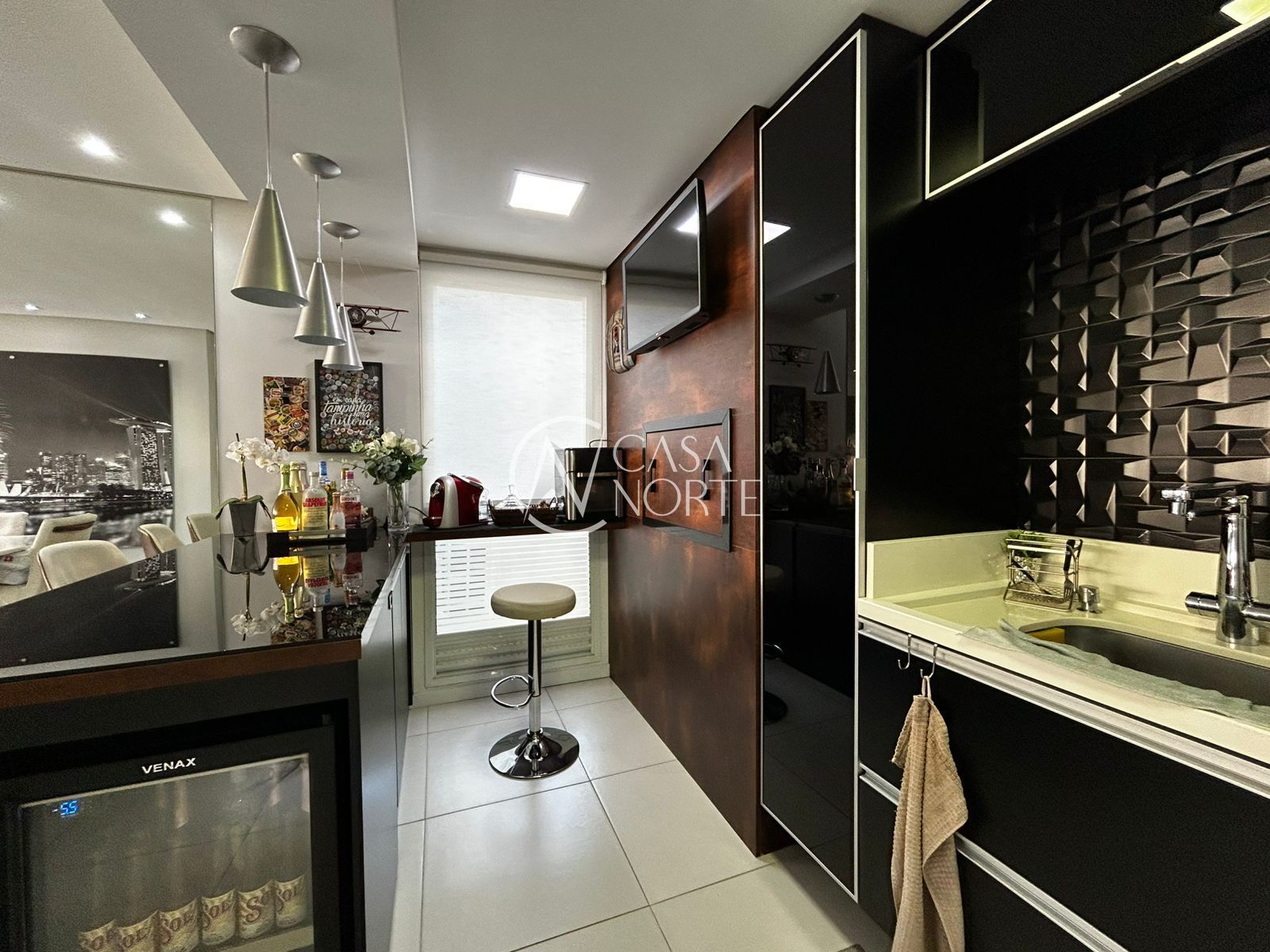 Apartamento à venda com 3 quartos, 100m², 2 suítes, 2 vagas, Rua Jalmar Azambuja Diniz no bairro Jardim Itu em Porto Alegre