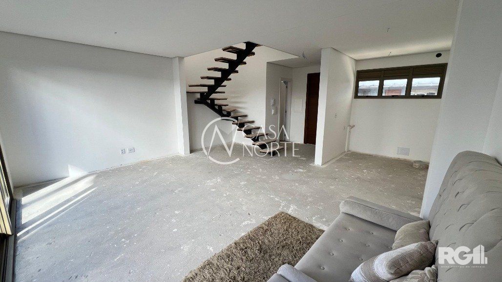 Casa de Condomínio à venda com 3 quartos, 184m², 1 suíte, 2 vagas, Rua João Francisco Martins no bairro Jardim Itu em Porto Alegre