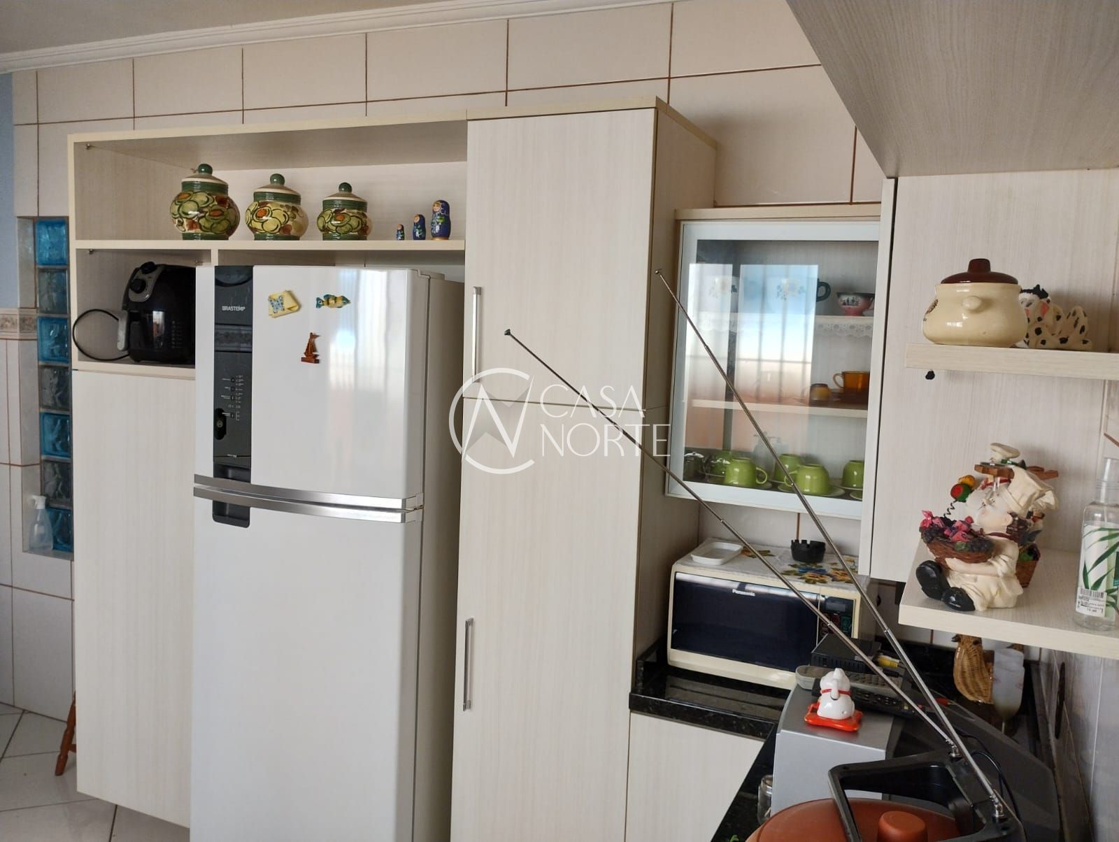 Casa à venda com 3 quartos, 161m², 1 suíte, 2 vagas, Octaciolio J Dias no bairro Passo das Pedras em Porto Alegre