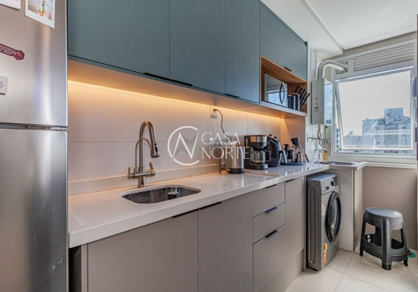 Apartamento à venda com 2 quartos, 56m², 1 suíte, 1 vaga, Sapé no bairro Passo da Areia em Porto Alegre