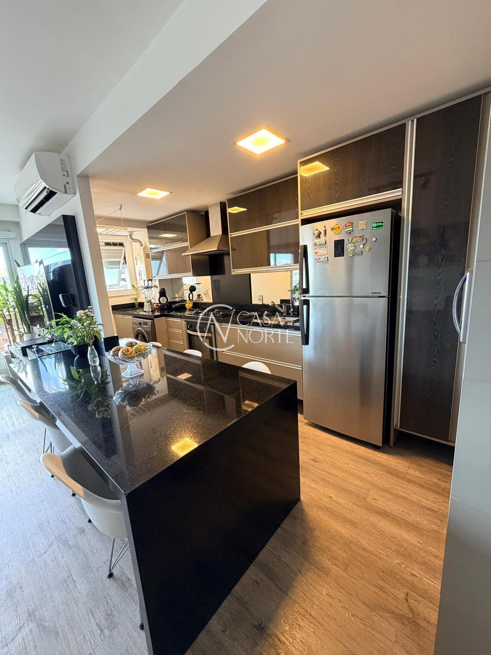 Apartamento à venda com 2 quartos, 68m², 1 suíte, 2 vagas, Avenida Princesa Isabel no bairro Santana em Porto Alegre