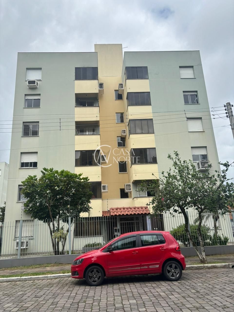 Apartamento à venda com 2 quartos, 52m², 1 vaga, Rua Norberto Jung no bairro Sarandi em Porto Alegre