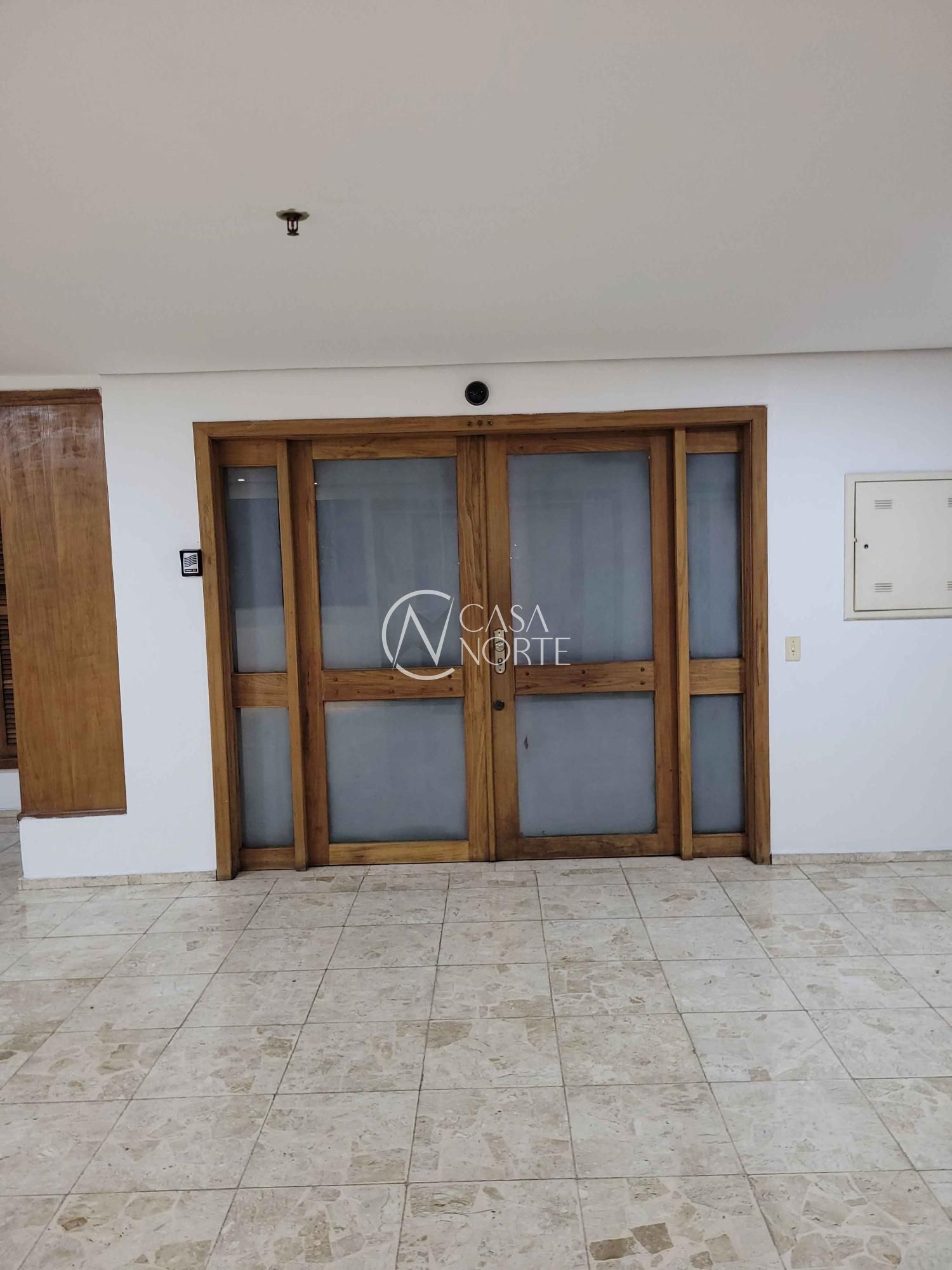 Conjunto Comercial à venda com 2 quartos, 381m², 2 vagas, Rua Doutor Barros Cassal no bairro Floresta em Porto Alegre