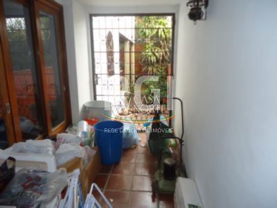 Casa à venda com 4 quartos, 330m², 2 vagas, Rua Comendador Antônio Fontoura no bairro Glória em Porto Alegre