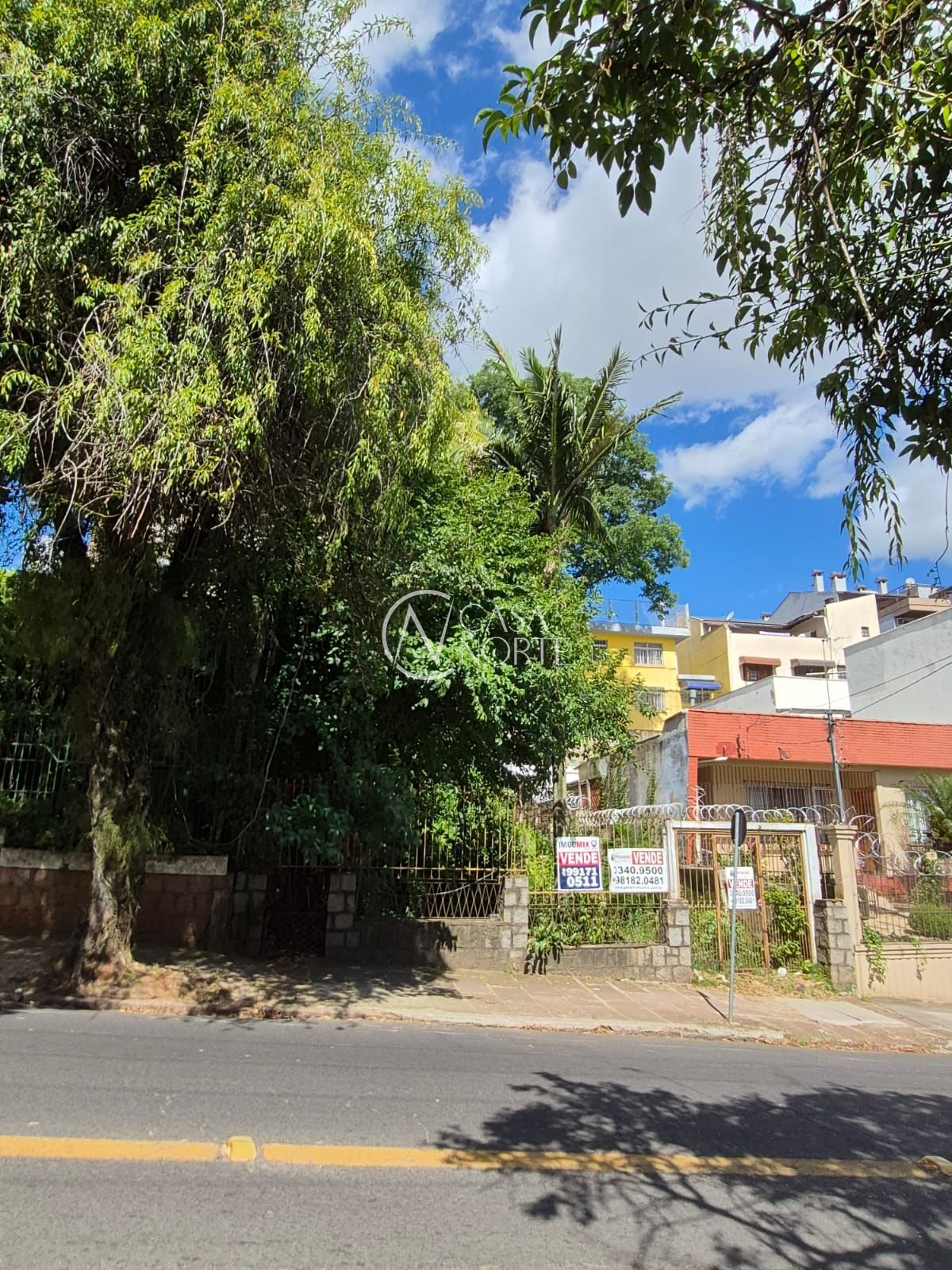 Terreno à venda  com 268m², Rua Enes Bandeira no bairro Cristo Redentor em Porto Alegre
