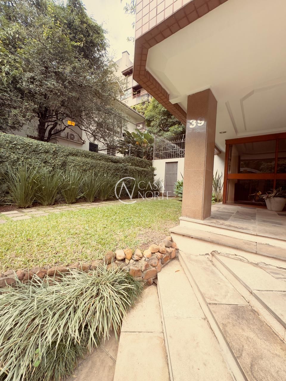 Apartamento à venda com 4 quartos, 157m², 1 suíte, 2 vagas, Rua Corcovado no bairro Auxiliadora em Porto Alegre